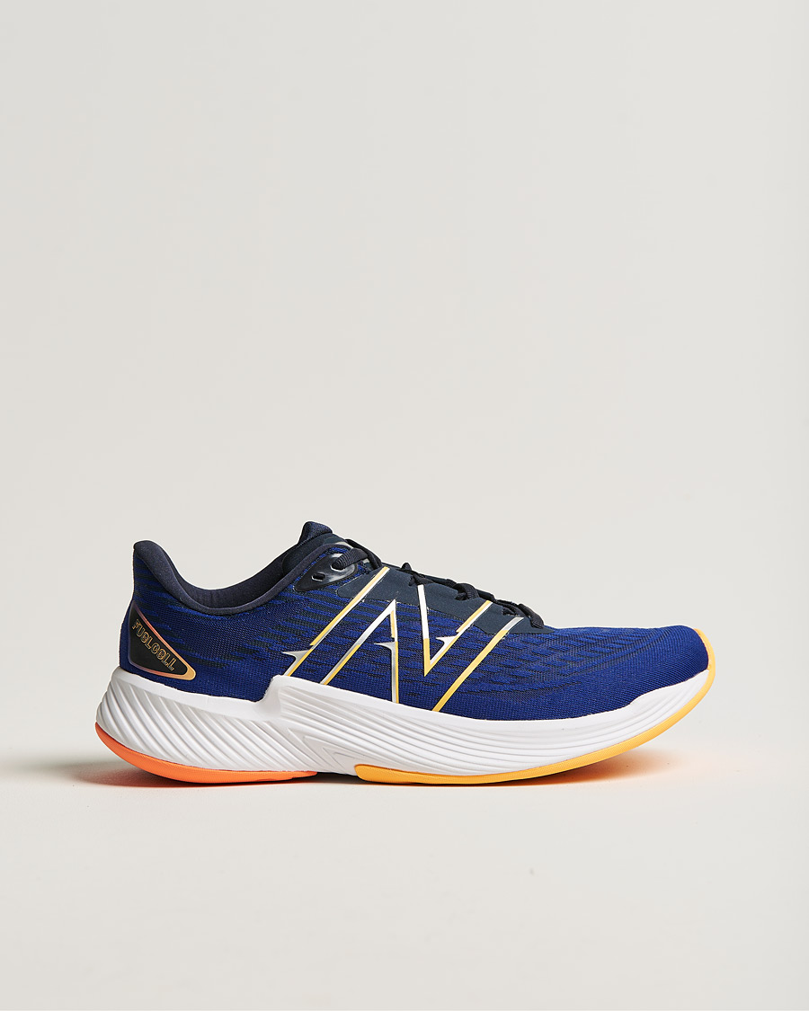 Mies | New Balance Running FuelCell Prism v2 Navy | New Balance Running | FuelCell Prism v2 Navy