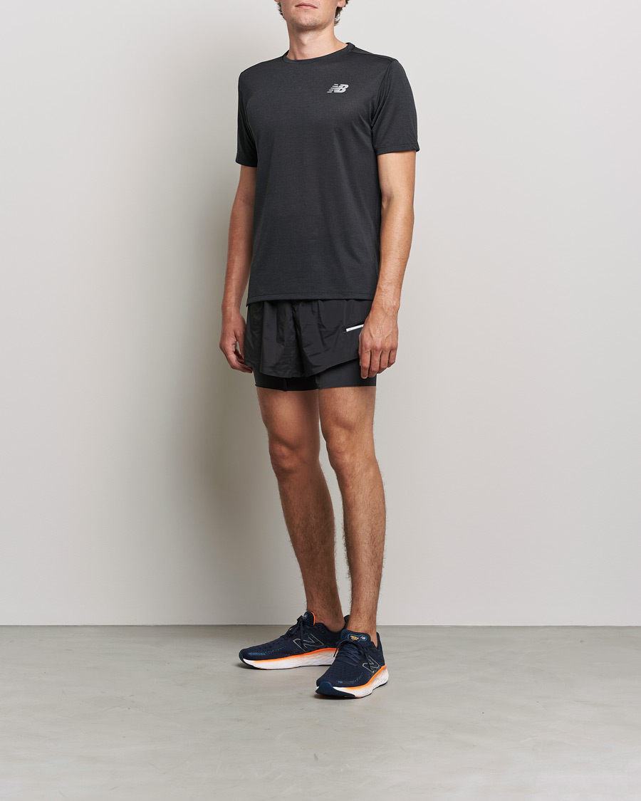 Mies |  | New Balance Running | Impact Run Short Sleeve T-Shirt Black