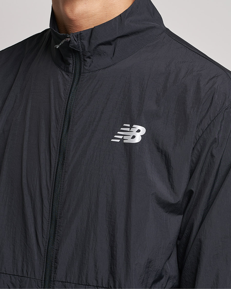 Mies | Takit | New Balance Running | Impact Run Jacket Black