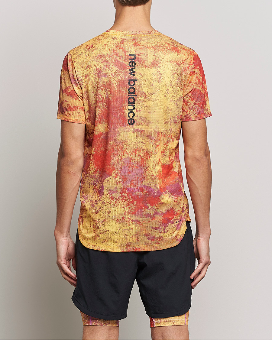 Mies | T-paidat | New Balance Running | All-Terrain Printed Short Sleeve Electric Purple