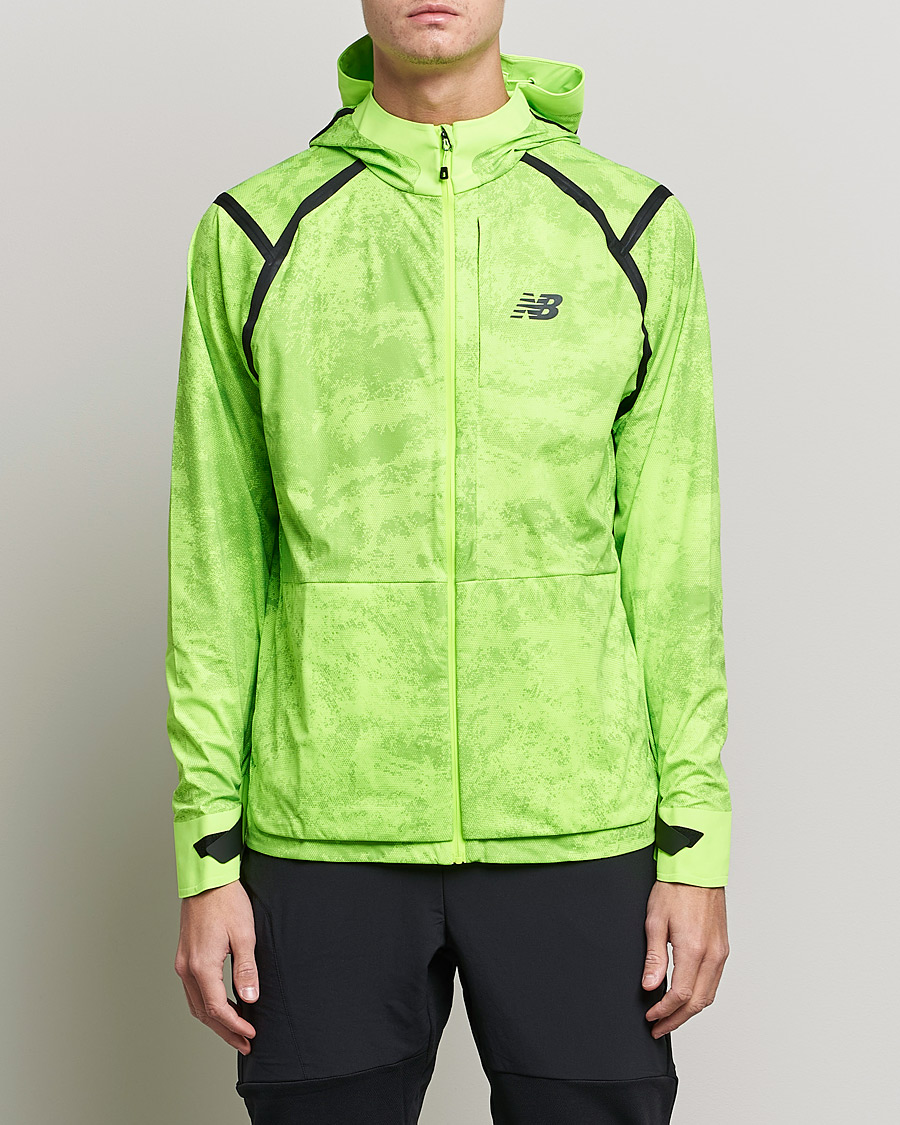 Mies | Takit | New Balance Running | All-Terrain Waterproof Jacket Pixel Green