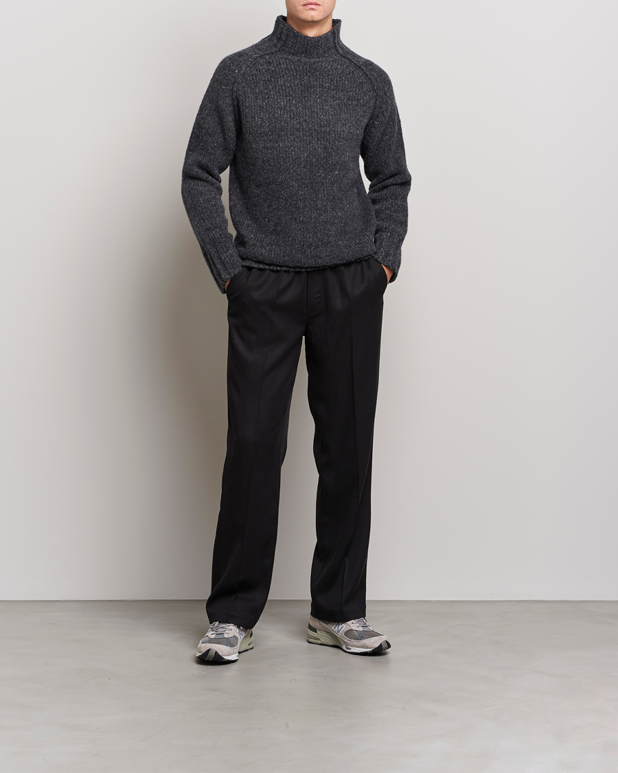 Mies | Puserot | NN07 | William Merino Knitted Polo Concrete