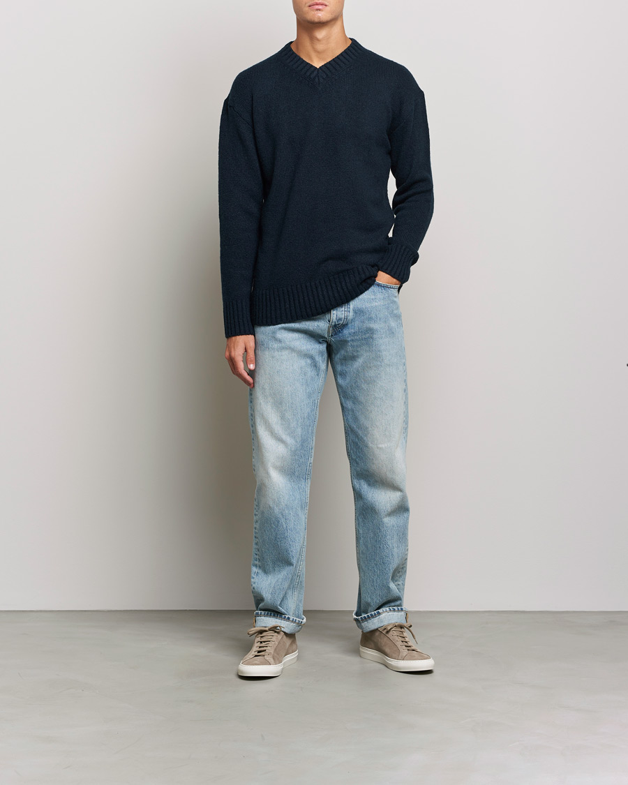 Mies | V-aukkoiset neulepuserot | NN07 | Grayson Knitted V-Neck Sweater Navy