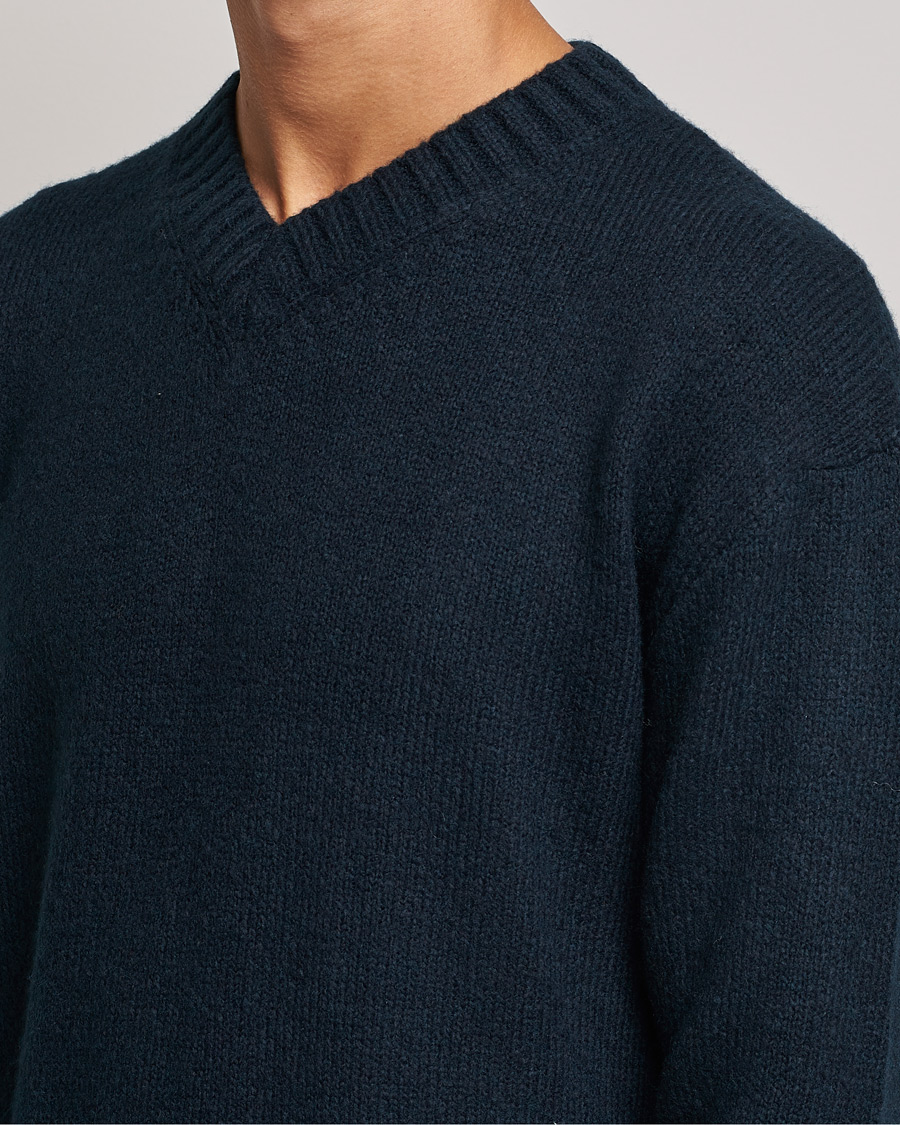 Mies | Puserot | NN07 | Grayson Knitted V-Neck Sweater Navy