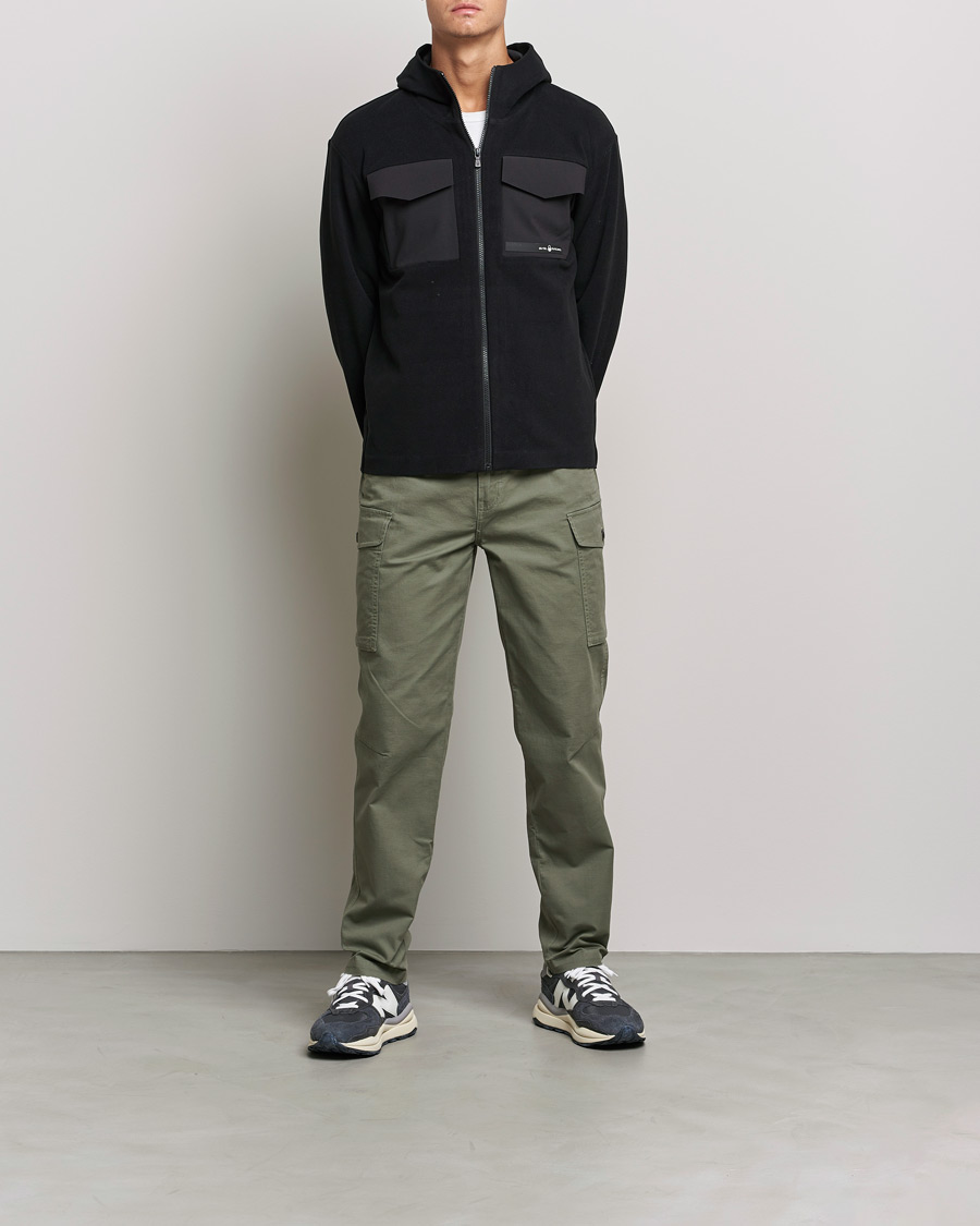 Mies | Puserot | Sail Racing | Race Edition Tech Hood Carbon