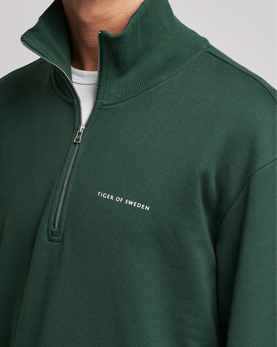 Mies | Puserot | Tiger of Sweden | Marlon Half Zip Sweatshirt Ever Green