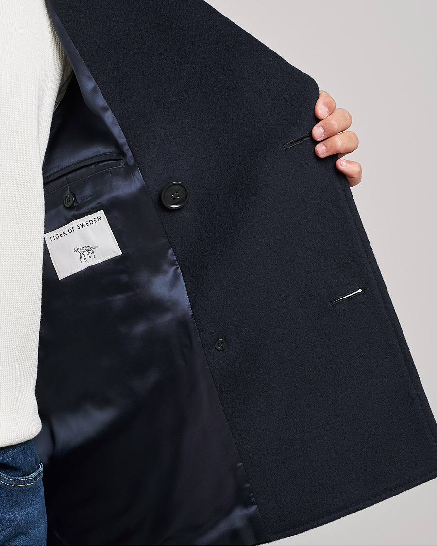 Mies | Takit | Tiger of Sweden | Eerik Wool Peacoat Light Ink