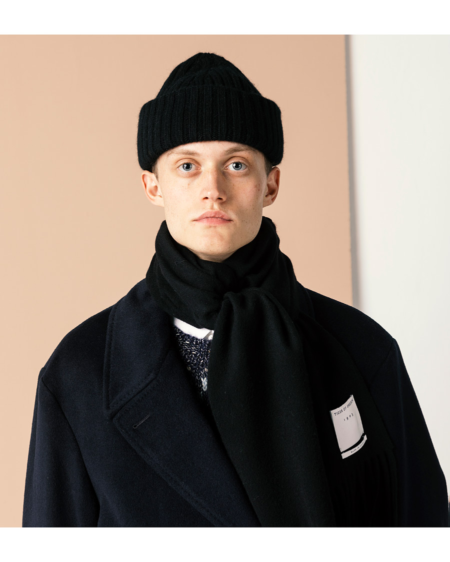 Mies | Tiger of Sweden Sylan Wool Scarf Black | Tiger of Sweden | Sylan Wool Scarf Black