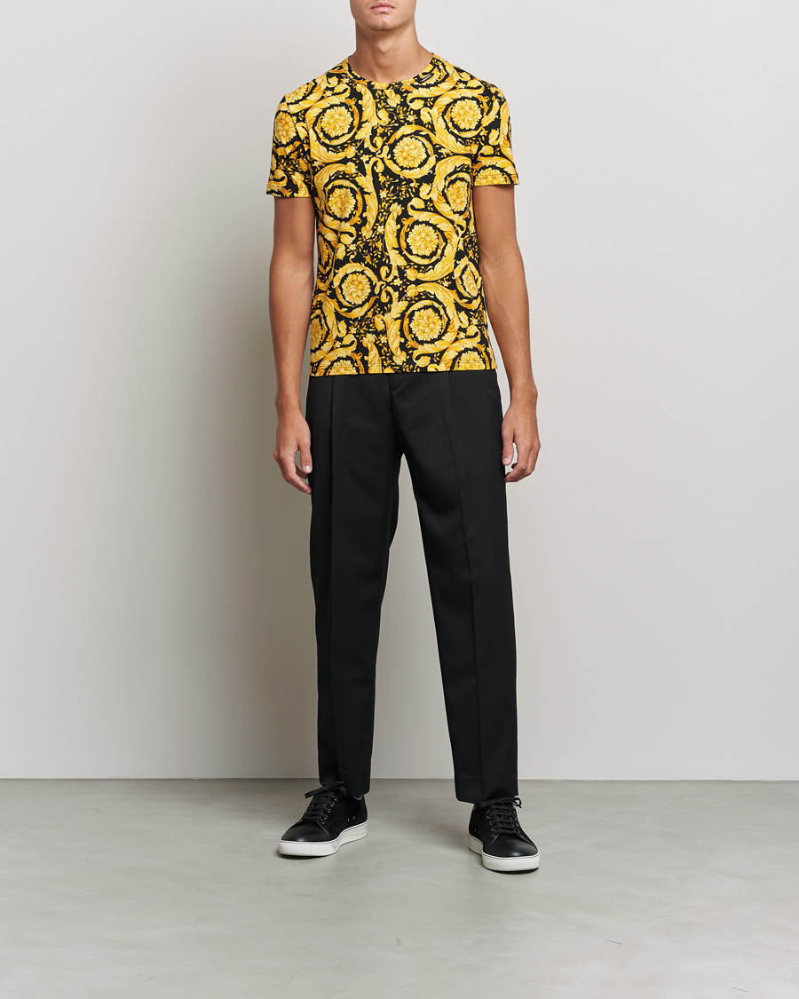 Mies | T-paidat | Versace | Barocco Print Tee Black/Gold