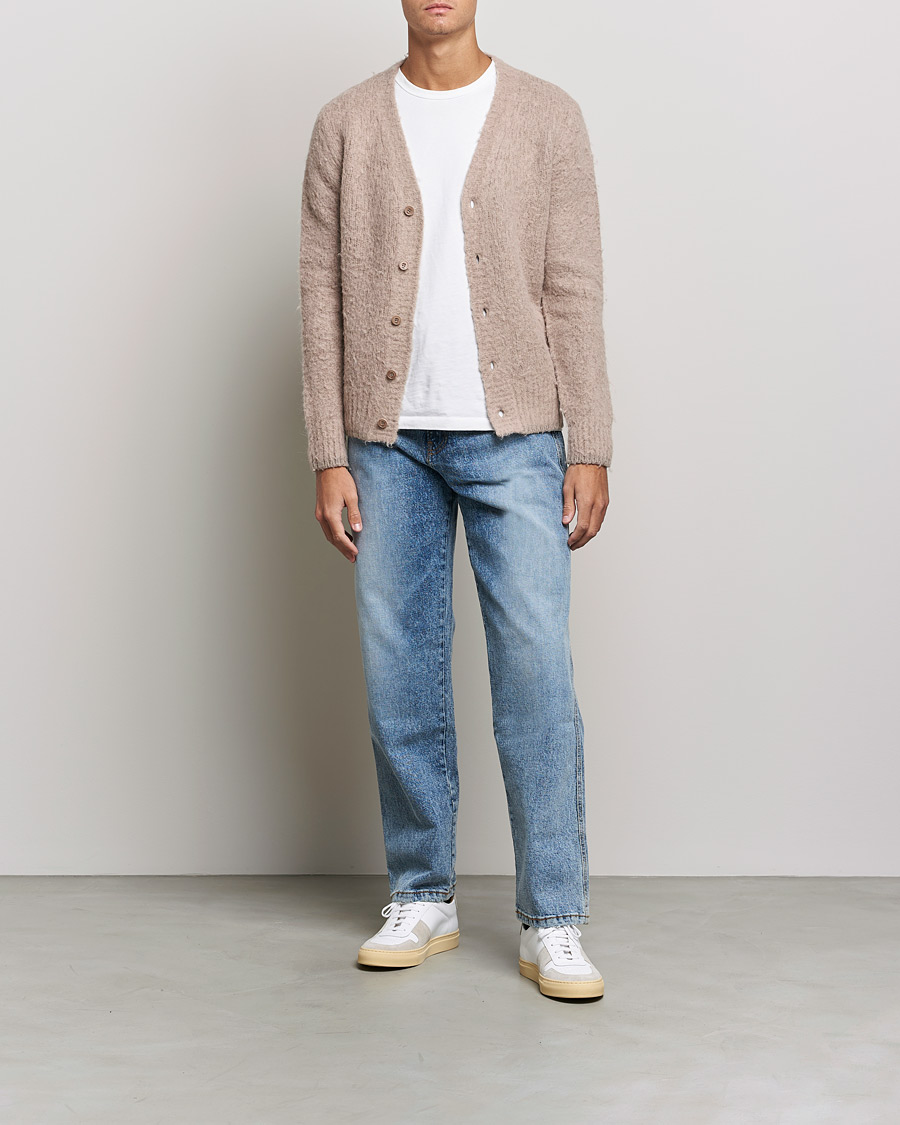 Mies | Puserot | AMI | Brushed Wool Cardigan Beige