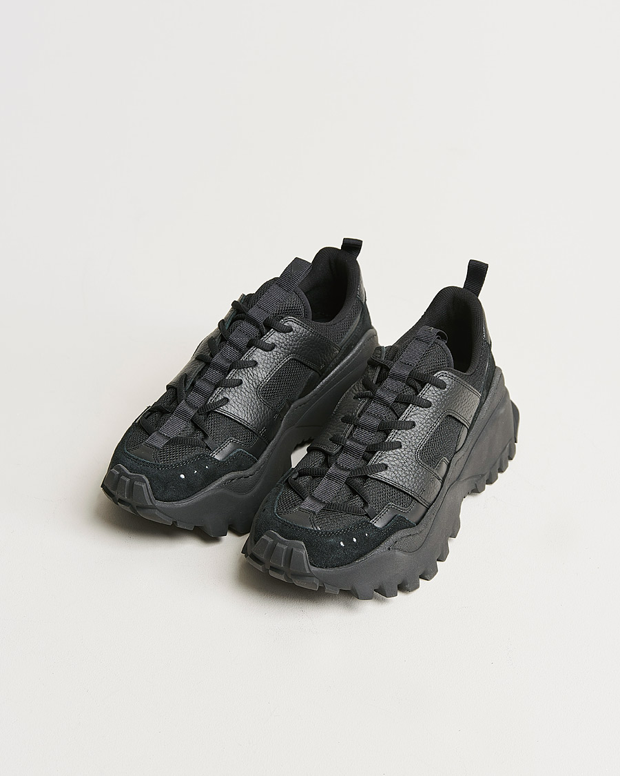 Mies | Tennarit | AMI | Lucky 9 Running Sneakers Black