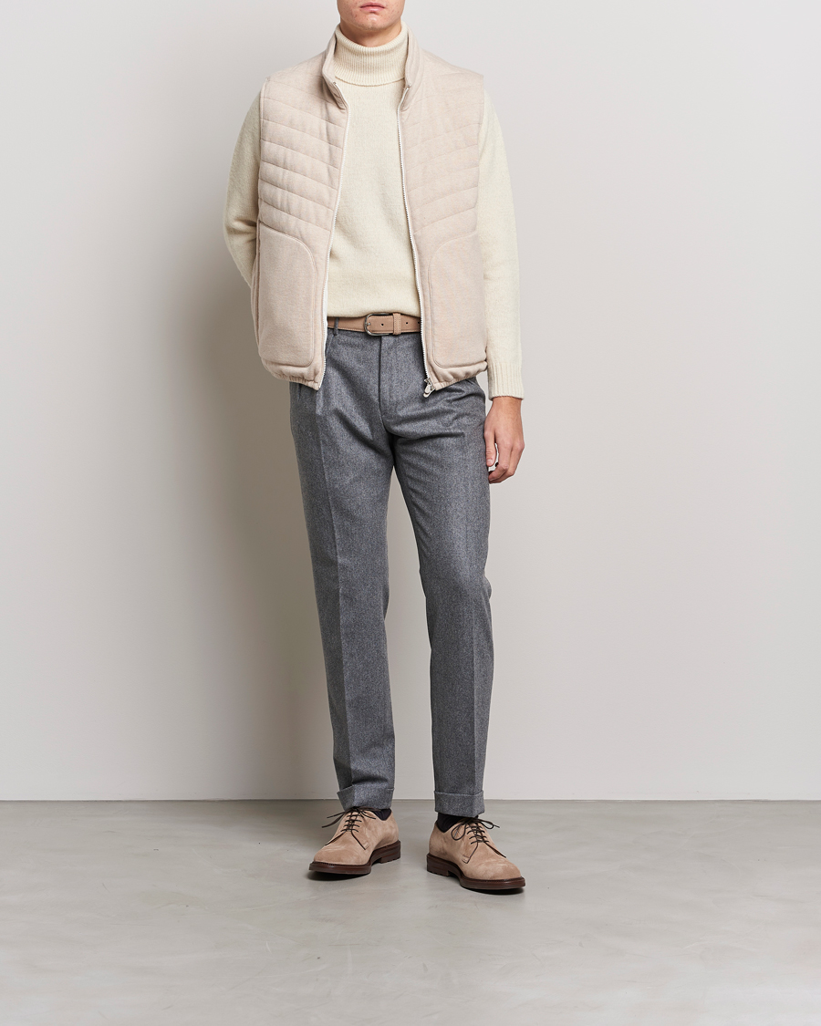 Mies | Takit | Brunello Cucinelli | Cashmere Quilted Vest Beige