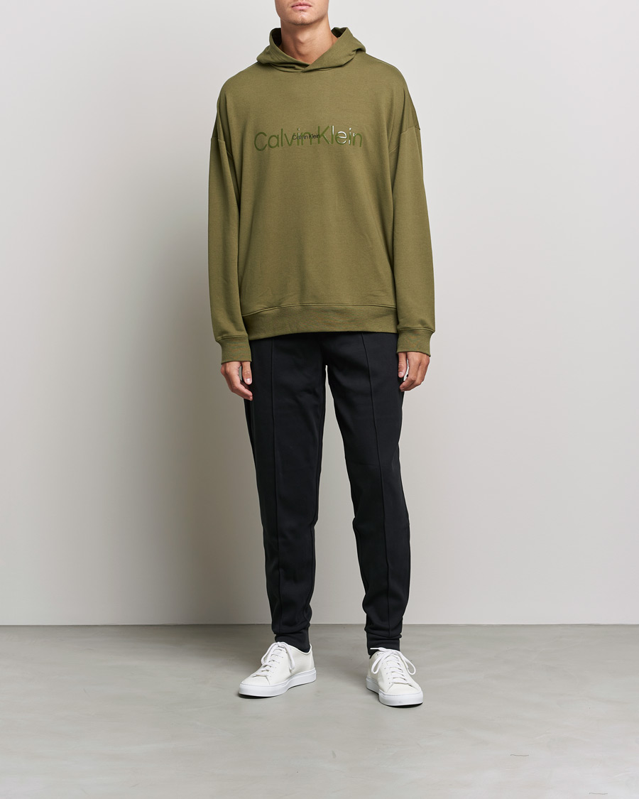 Mies | Puserot | Calvin Klein | Loungewear Logo Hoodie Olive