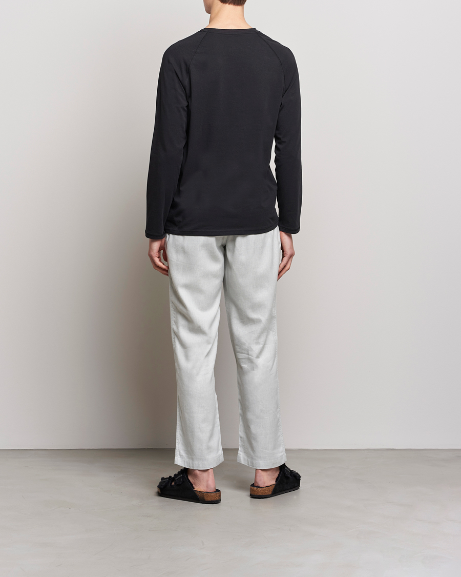Mies | Yöpuvut | Calvin Klein | Logo Long Sleeve Pyjama Set Black/White