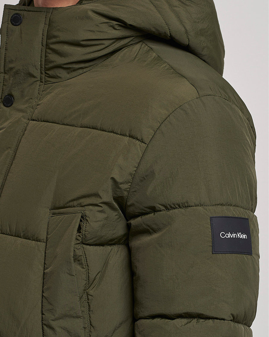 Mies | Takit | Calvin Klein | Crinkle Nylon Long Puffer Jacker Dark Olive