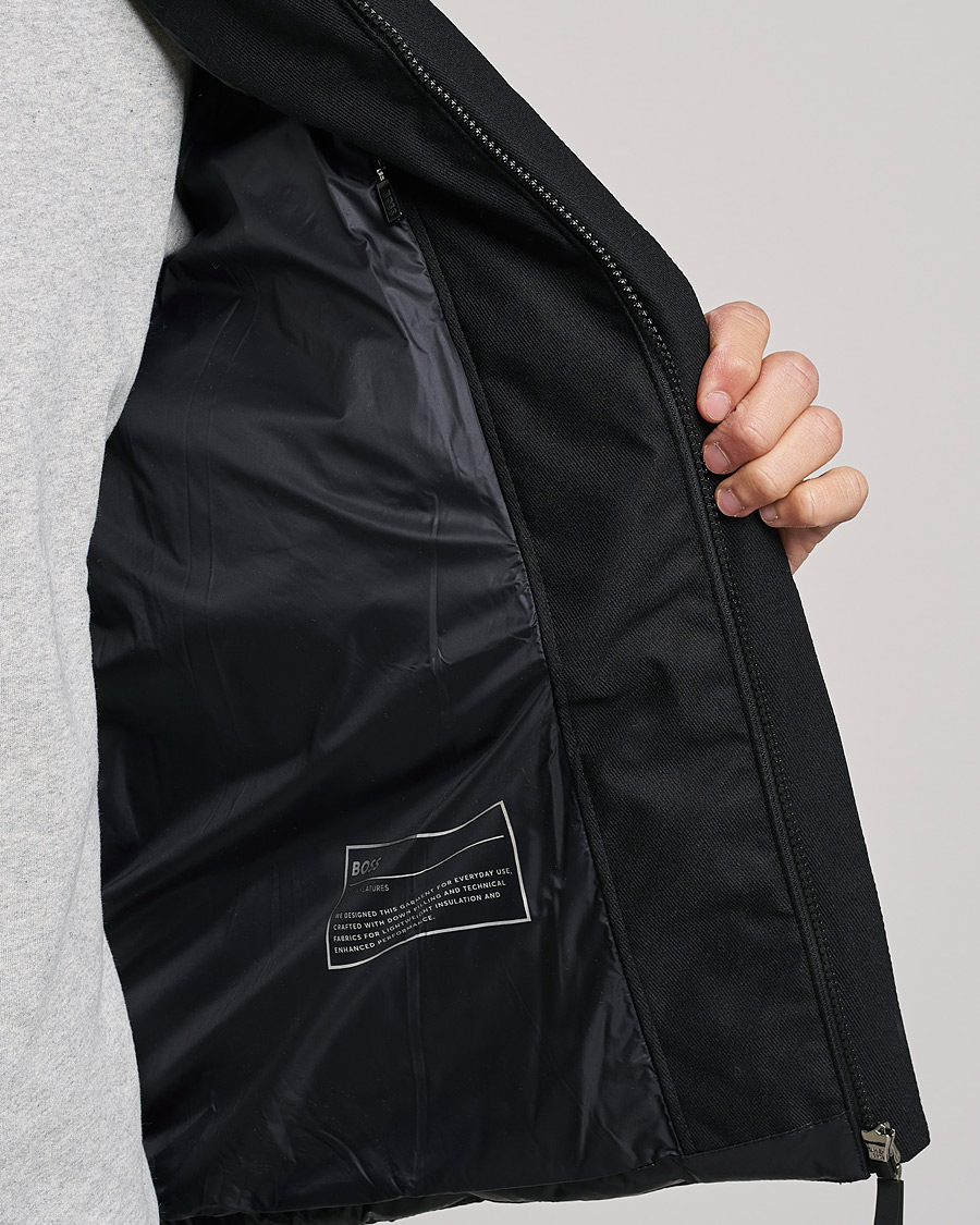 Mies | Takit | BOSS GREEN | Bergen Semi Glossy Down Jacket Black