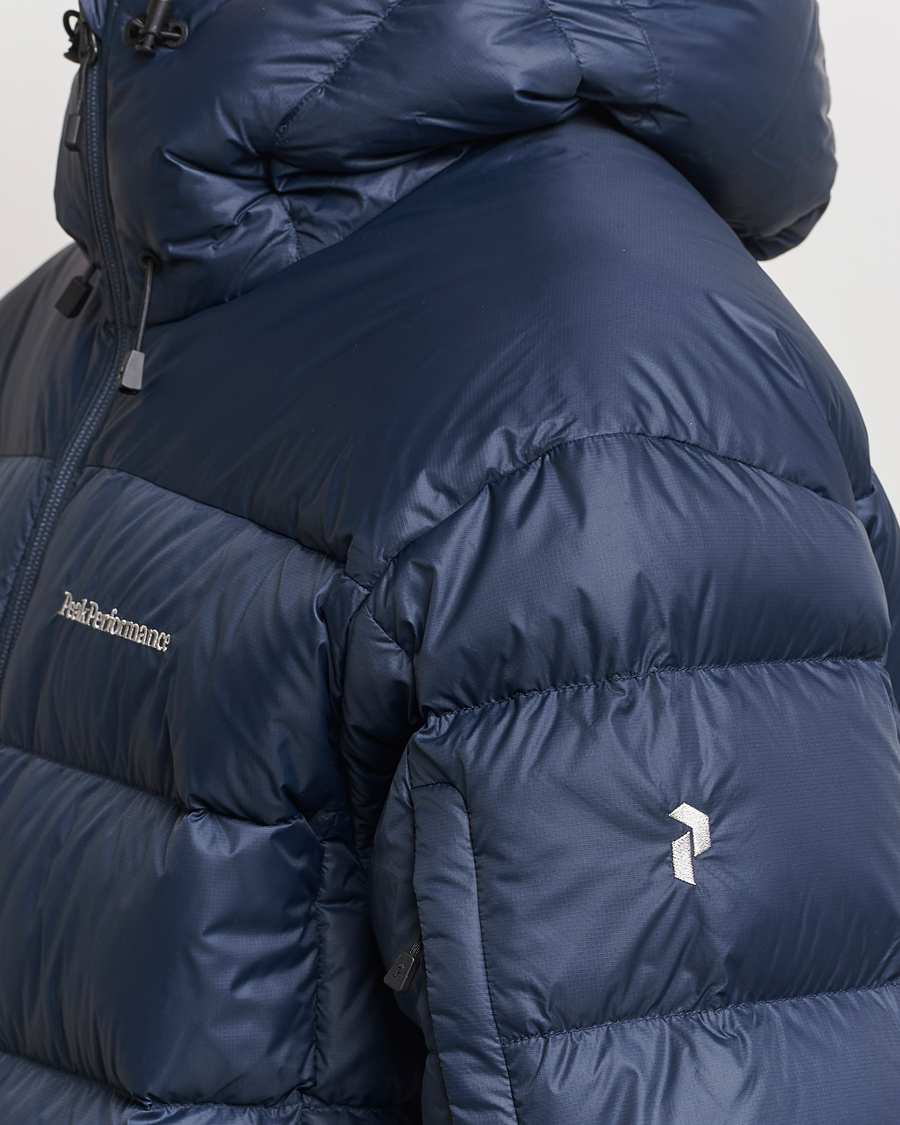 Mies | Takit | Peak Performance | Frost Down Hooded Jacket Blue Shadow