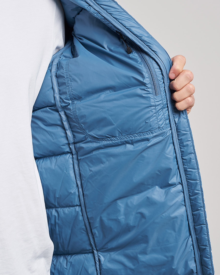 Mies | Takit | Peak Performance | Frost Down Hooded Jacket Shallow