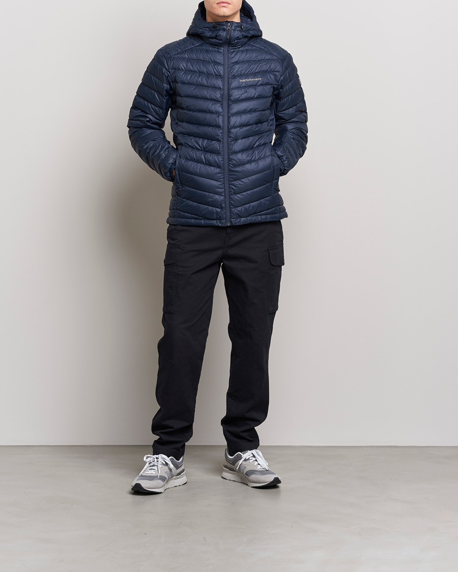 Mies | Takit | Peak Performance | Frost Liner Down Hooded Jacket Blue Shadow