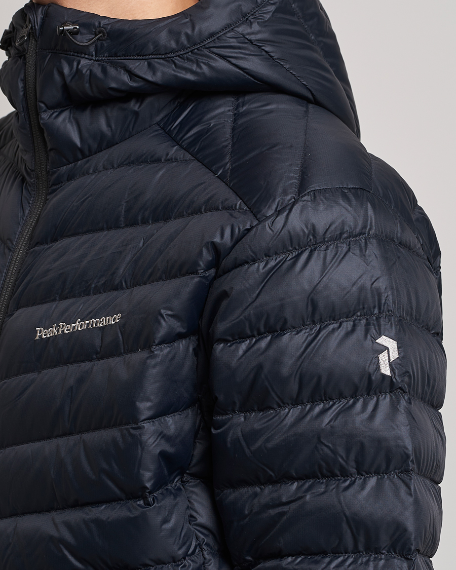 Mies | Takit | Peak Performance | Frost Liner Down Hooded Jacket Black