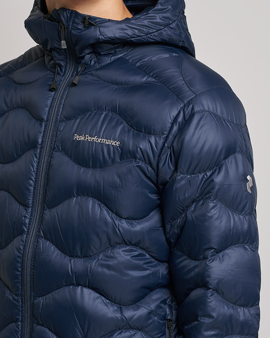 Mies | Takit | Peak Performance | Helium Down Hooded Jacket Blue Shadow