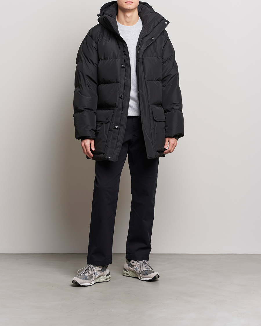 Mies | Takit | Peak Performance | Down Parka Black