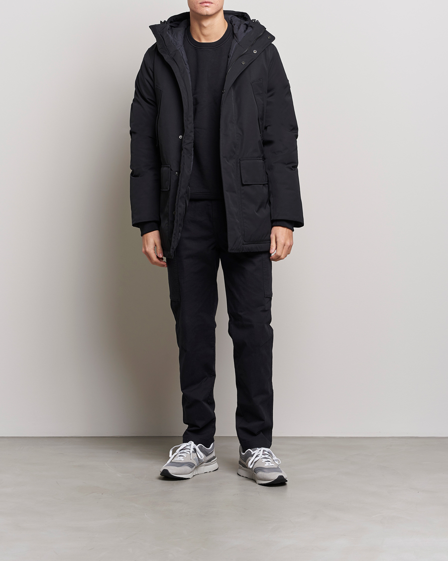 Mies | Takit | Peak Performance | Ground Parka Black