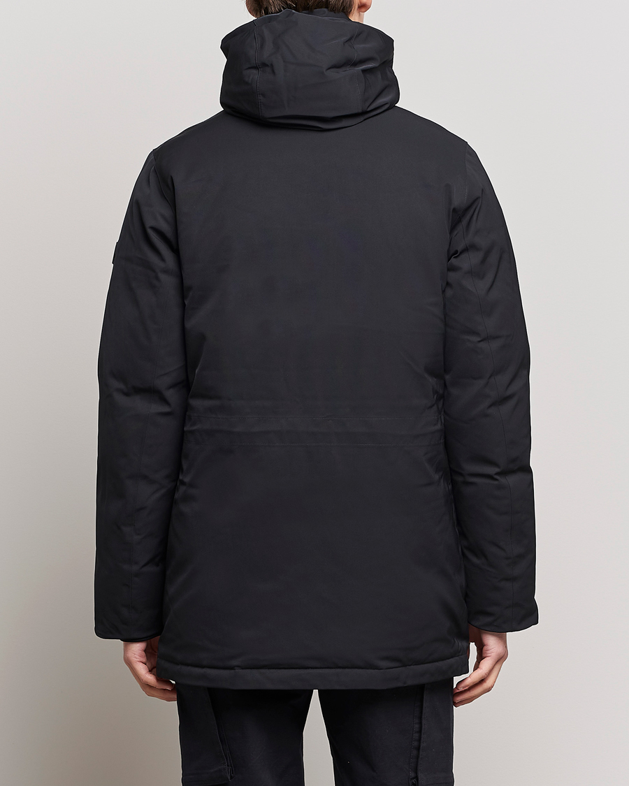 Mies | Takit | Peak Performance | Ground Parka Black