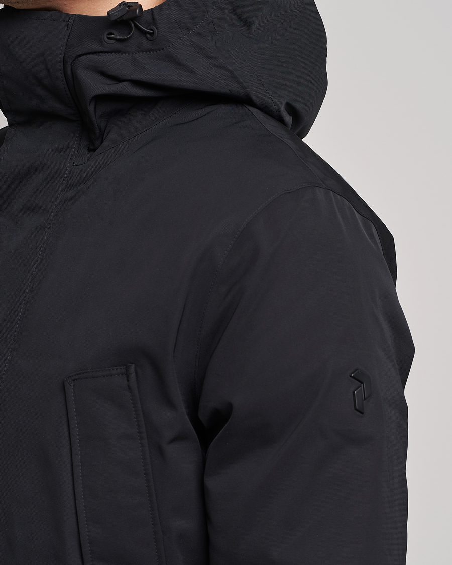 Mies | Takit | Peak Performance | Ground Parka Black
