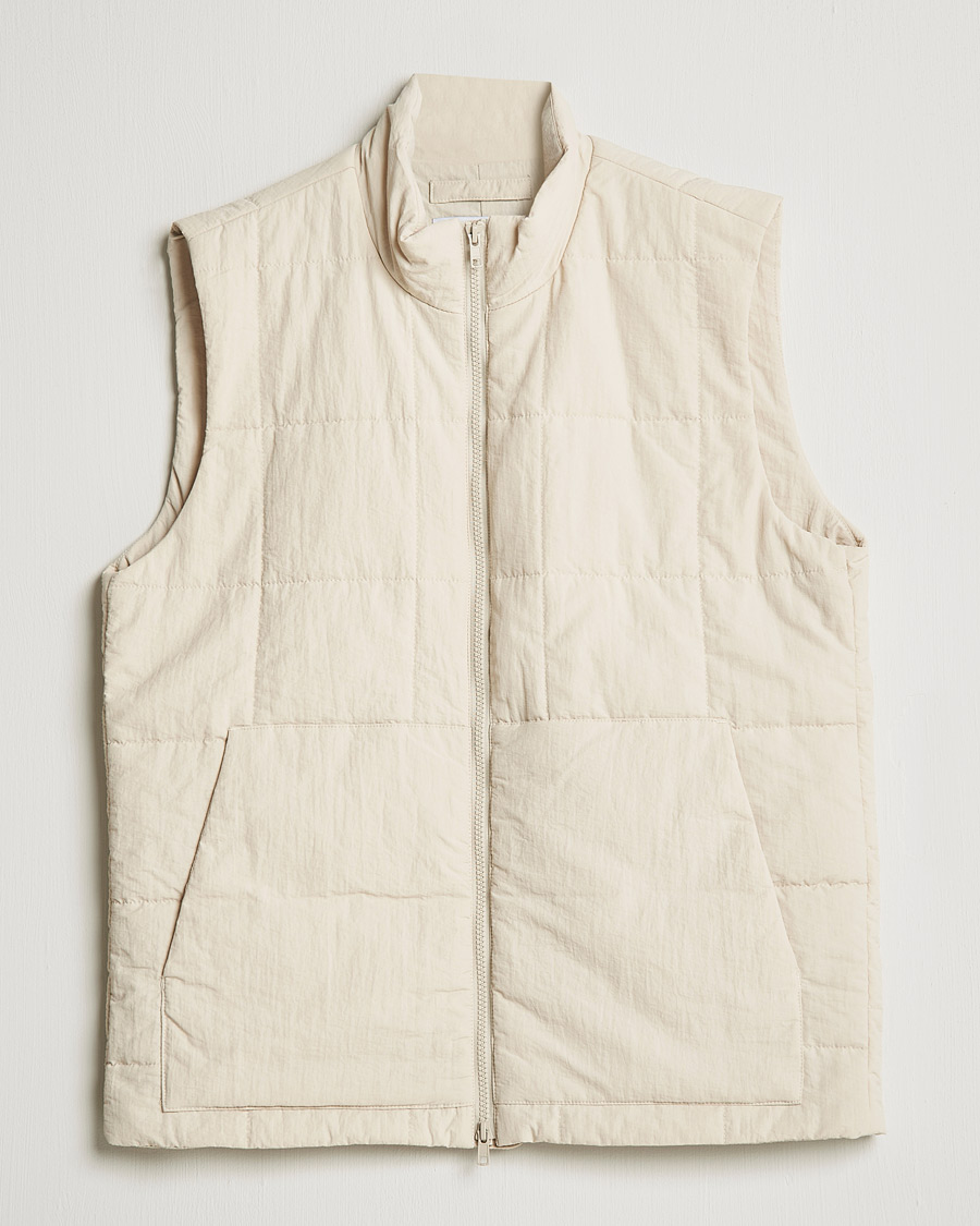 Mies | Ulkoliivit | NN07 | Verve Primaloft Vest Ecru
