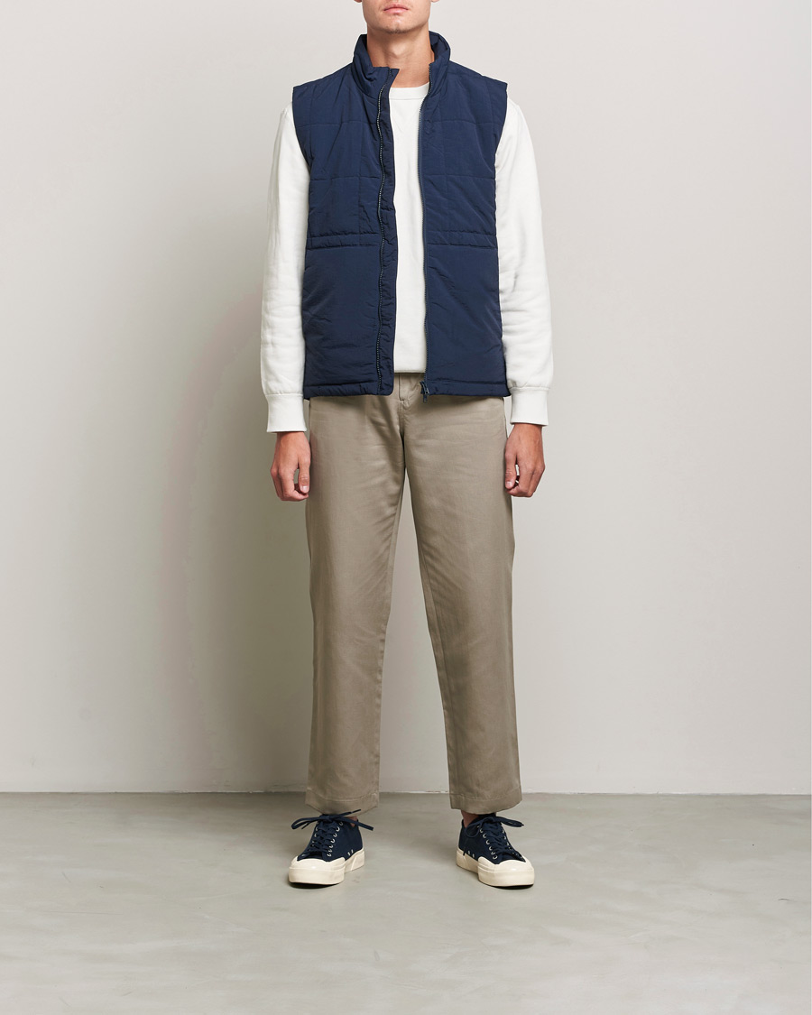 Mies | Ulkoliivit | NN07 | Verve Primaloft Vest Navy