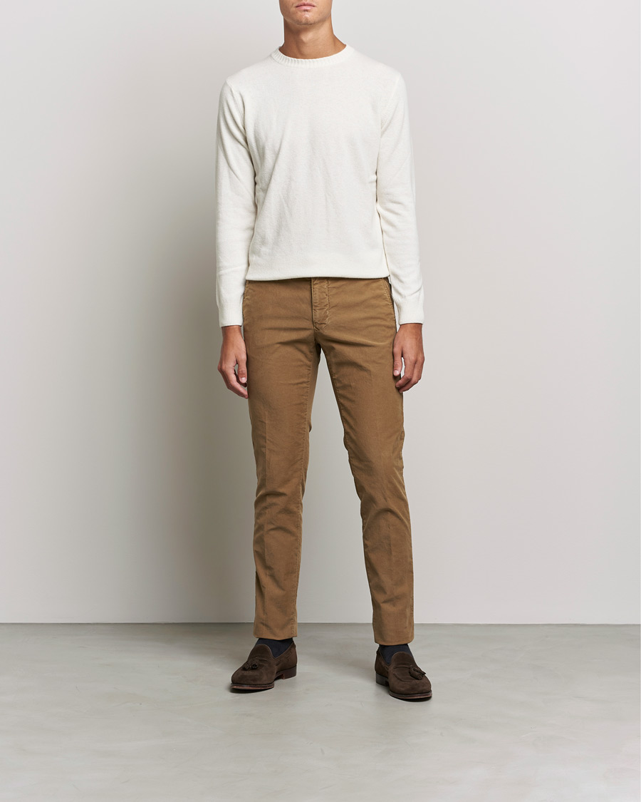 Mies | Housut | Incotex | Slim Fit Garment Dyed Slacks Brown