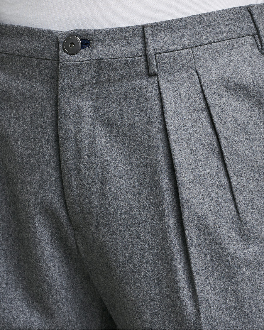 Mies | Housut | Incotex | Pleated Flannel Trousers Grey Melange