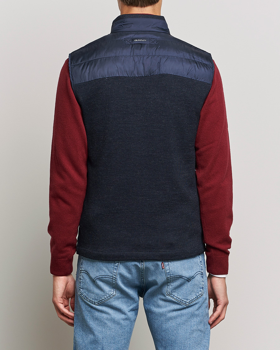 Mies | Takit | GANT | Mixed Media Light Padded Gilet Evening Blue