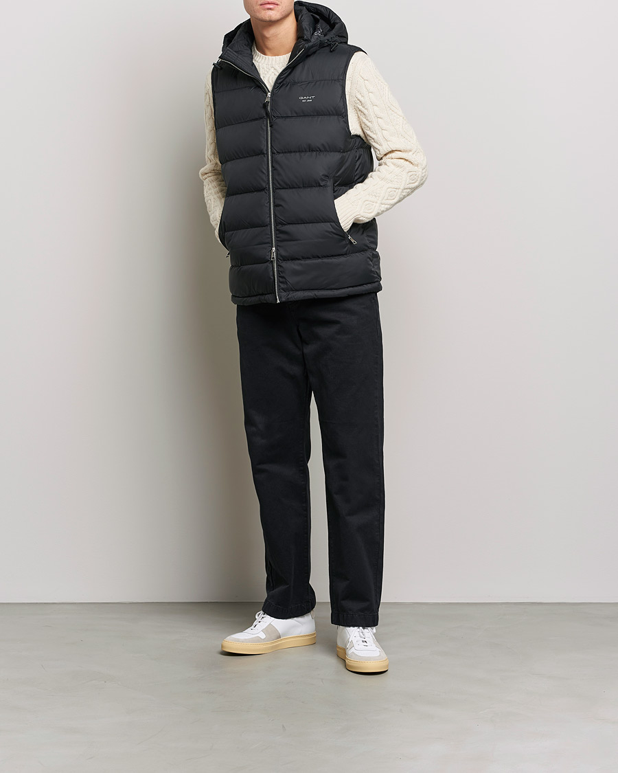 Mies | Takit | GANT | The Active Cloud Vest Black