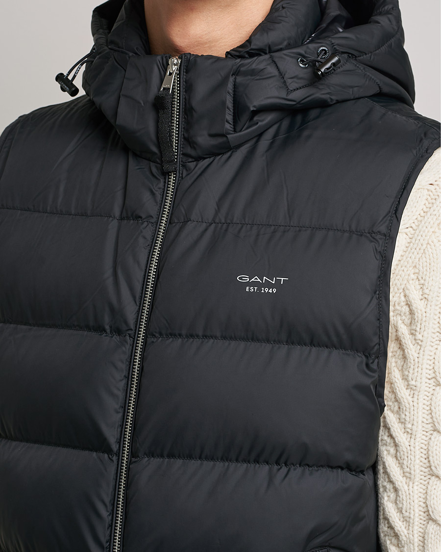 Mies | Takit | GANT | The Active Cloud Vest Black