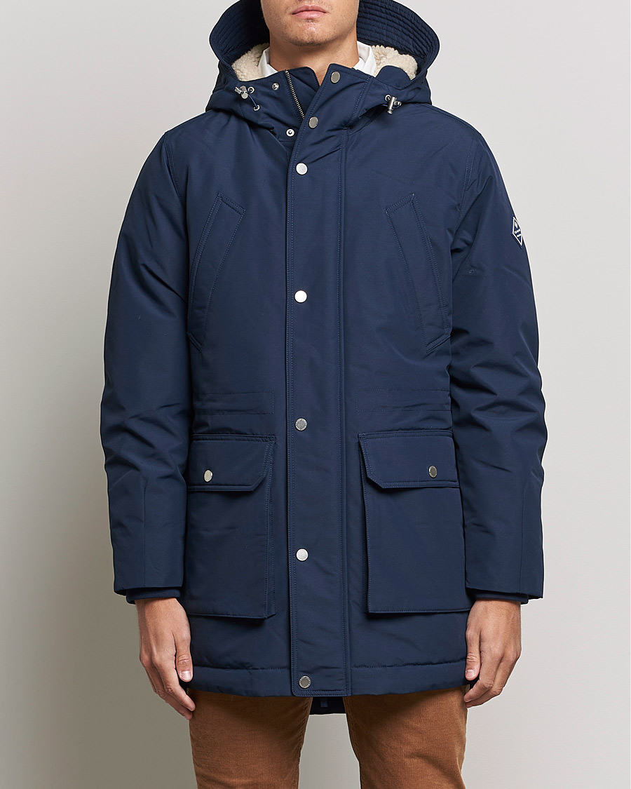 Mies | Takit | GANT | The Everyday Parka Marine