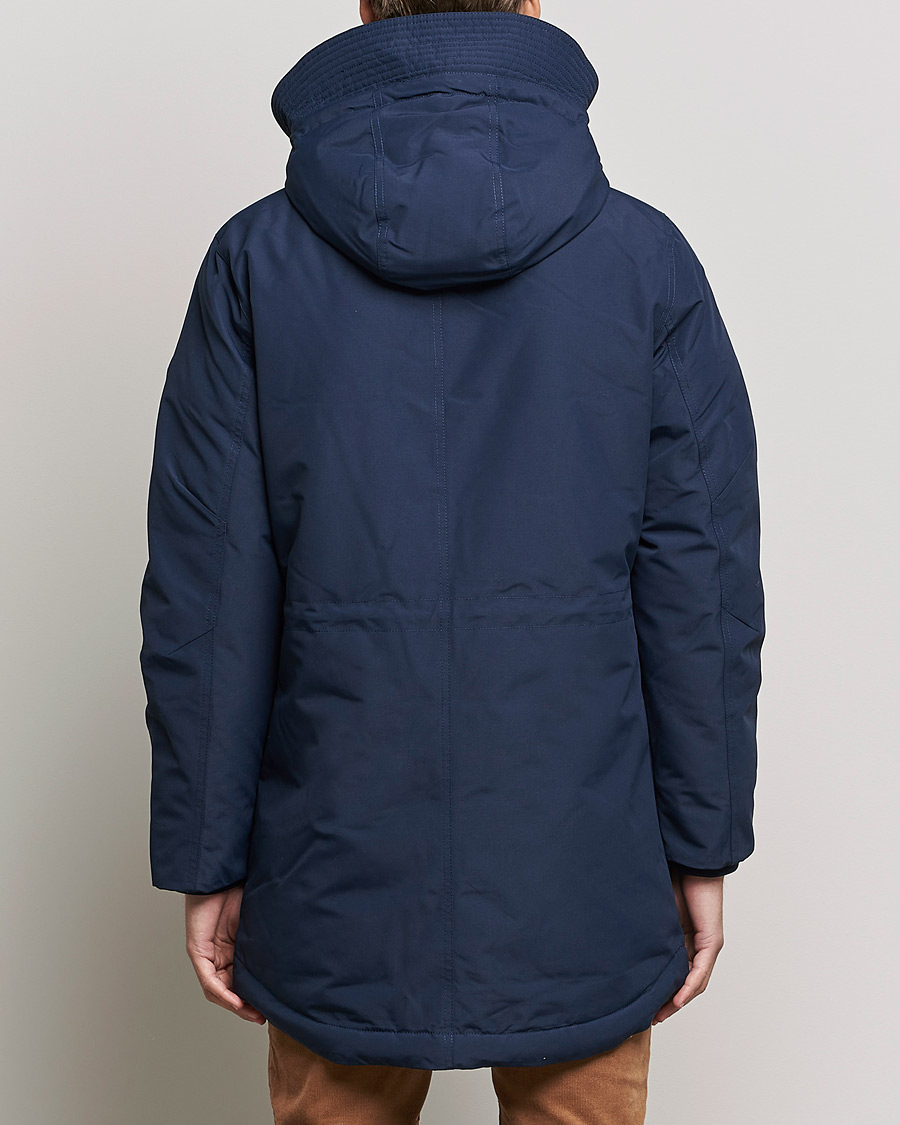 Mies | Takit | GANT | The Everyday Parka Marine