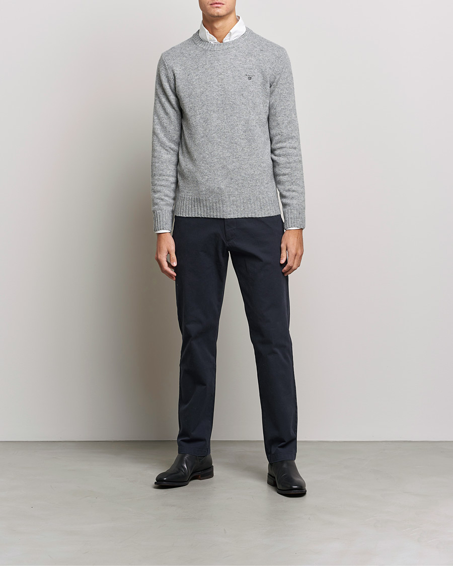 Mies | Puserot | GANT | Brushed Wool Crew Neck Sweater Grey Melange