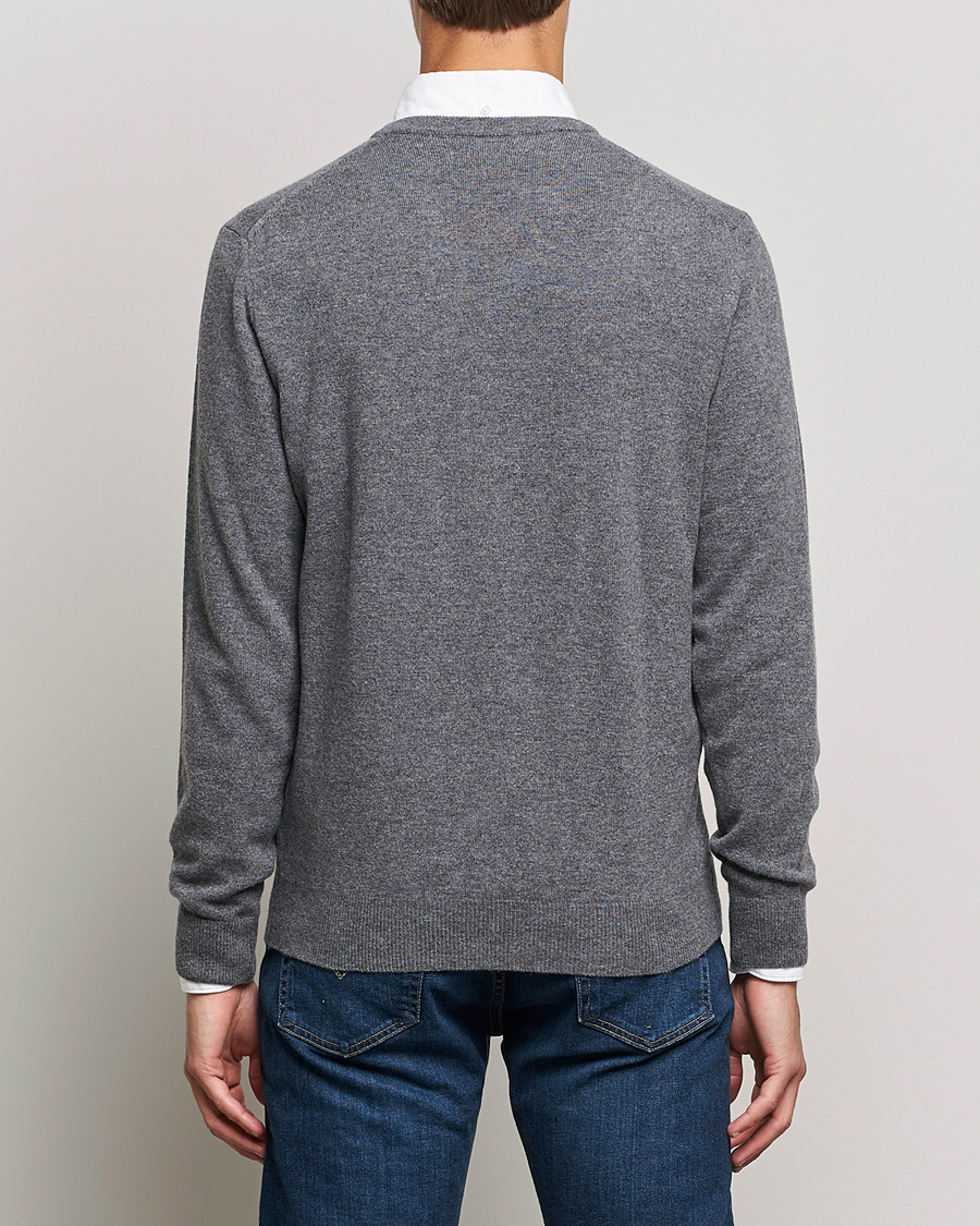 Mies | Puserot | GANT | Lambswool V-Neck Pullover Dark Grey Melange
