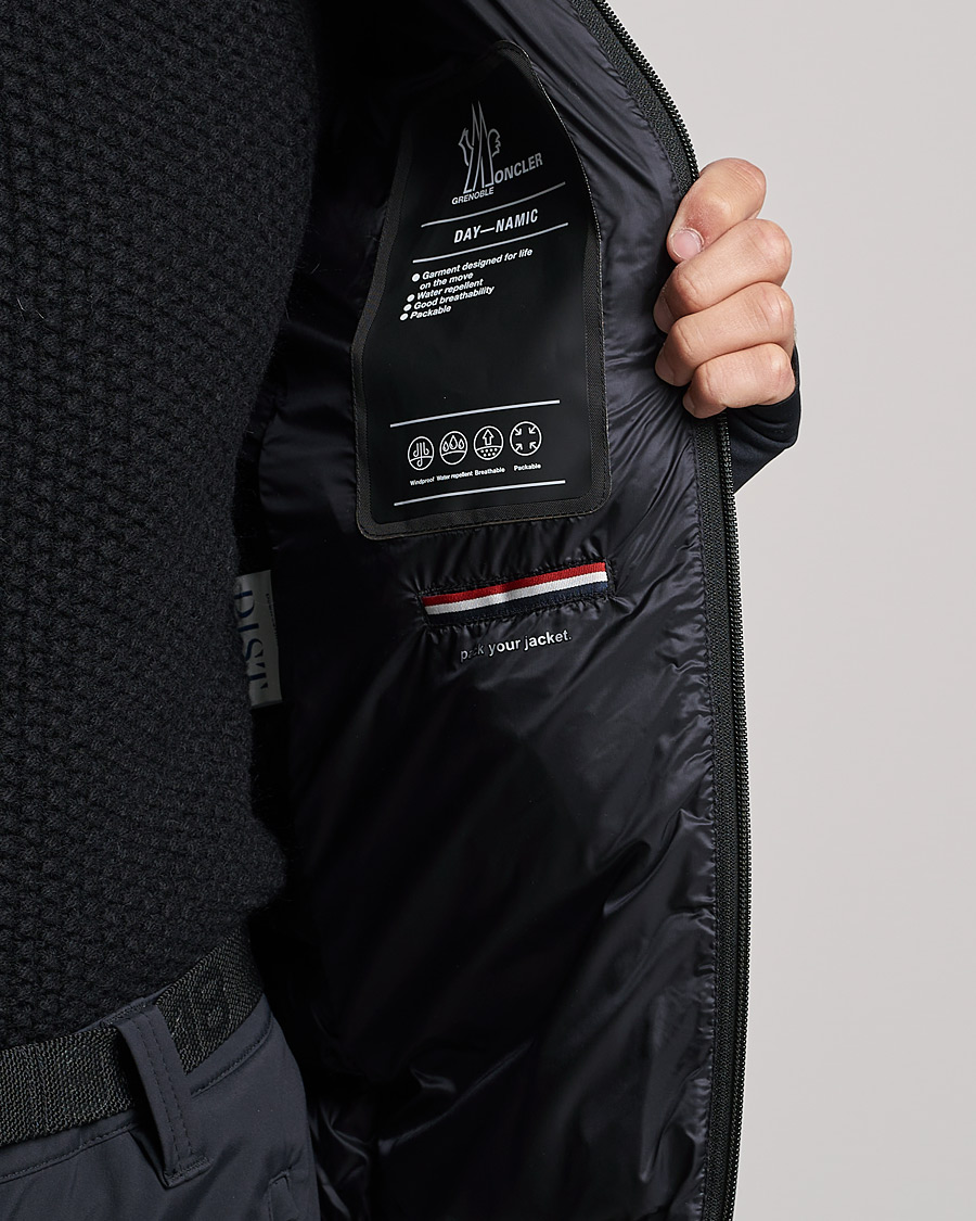 Mies | Takit | Moncler Grenoble | Hers Down Jacket Black