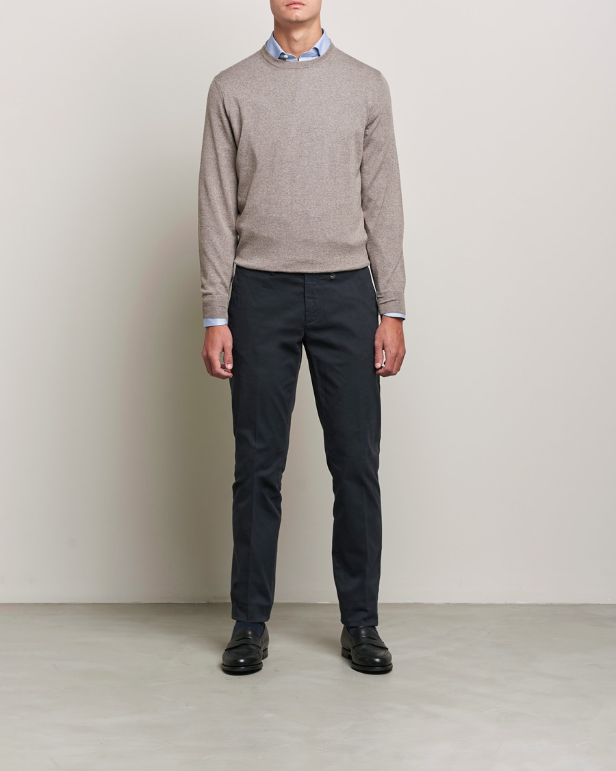 Mies | Puserot | Canali | Merino Wool Crew Neck Taupe