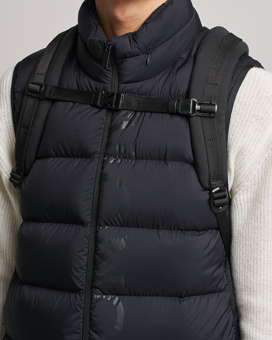 Mies | Moncler Cut Backpack Black | Moncler | Cut Backpack Black