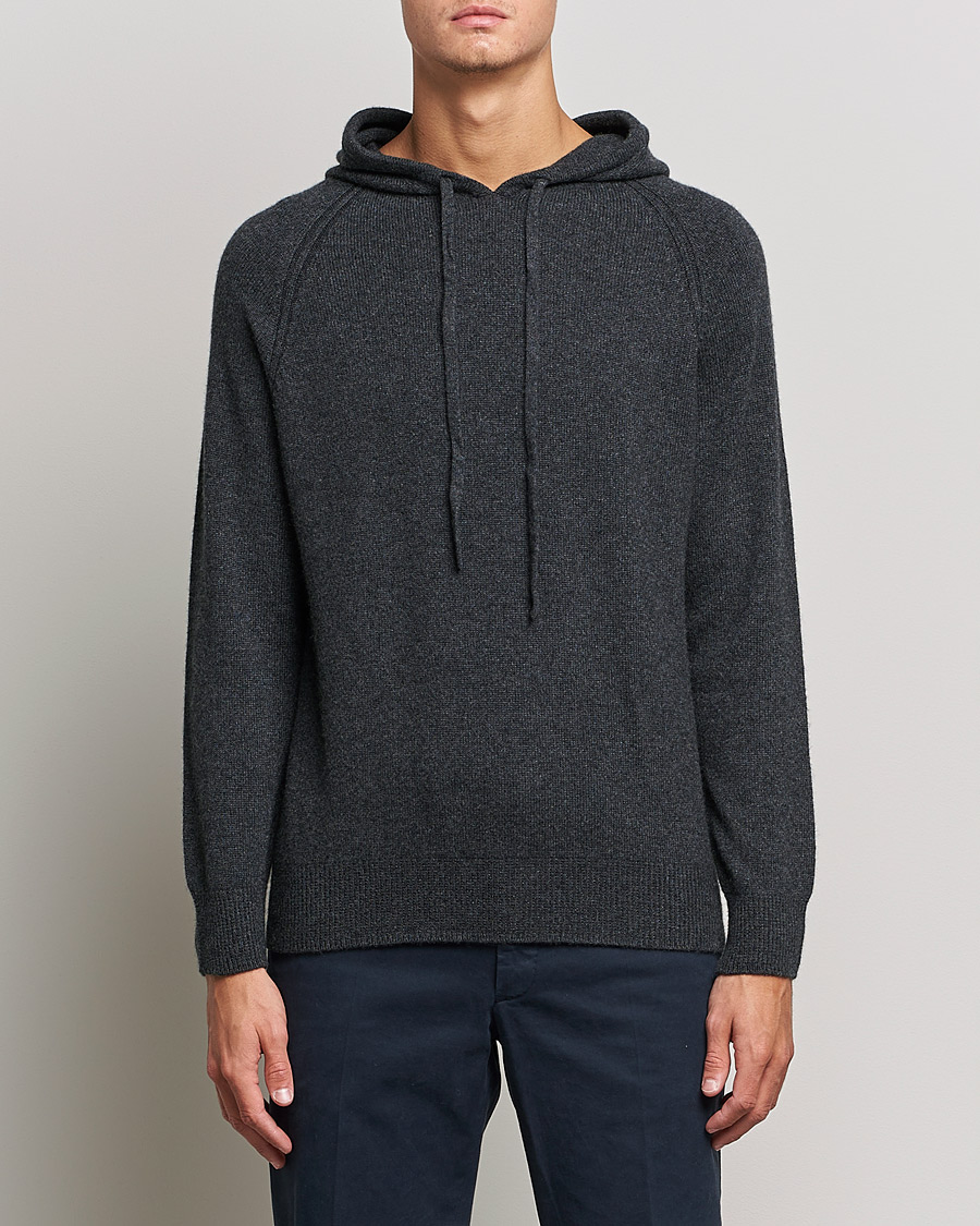 Mies | Johnstons of Elgin | Johnstons of Elgin | Seamless Cashmere Hoodie Carbon
