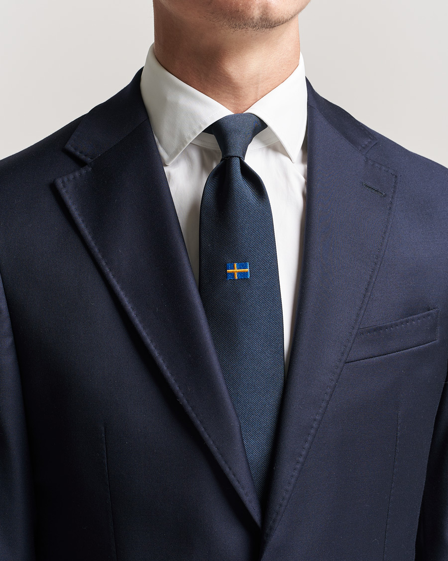 Mies |  | E. Marinella | 3-Fold Swedish Bandiera Silk Tie Navy