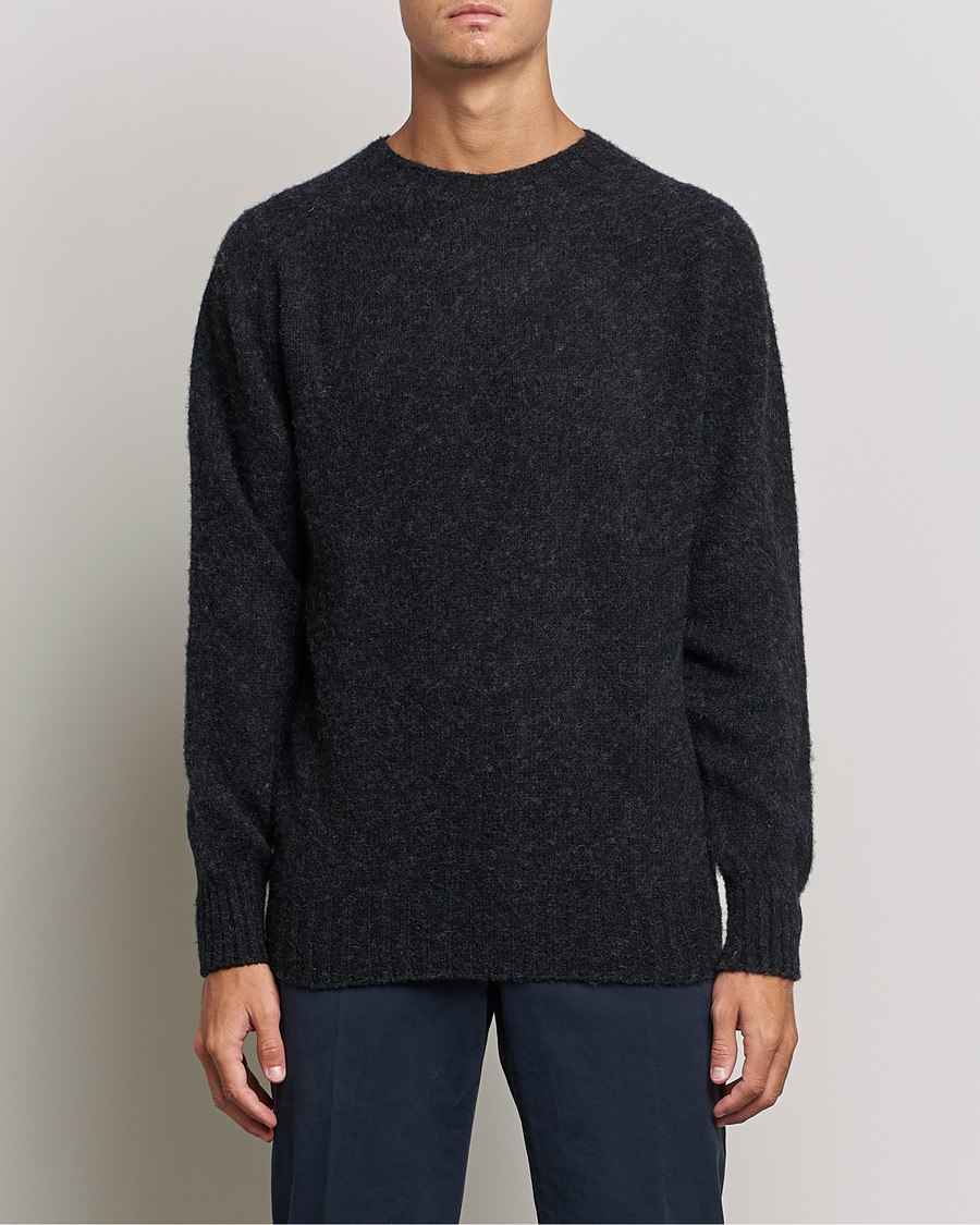 Mies | Puserot | Howlin' | Brushed Wool Sweater Charcoal