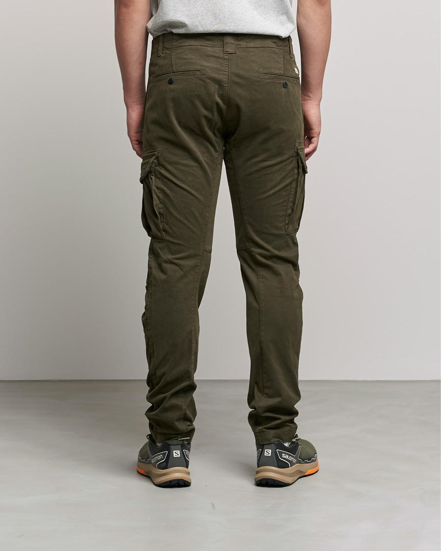 Mies | Housut | C.P. Company | Stretch Satin Lens Cargo Pants Olive