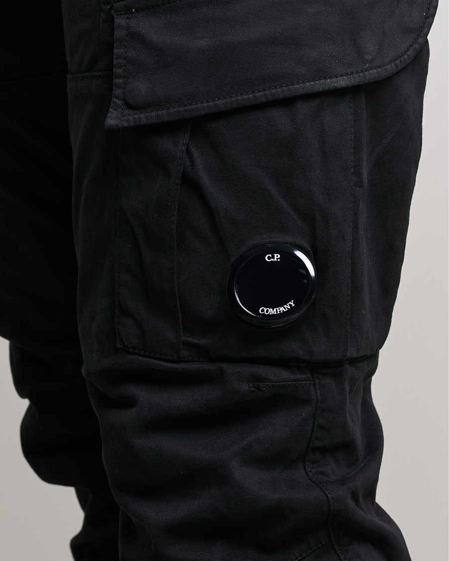 Mies | Housut | C.P. Company | Stretch Satin Lens Cargo Pants Black