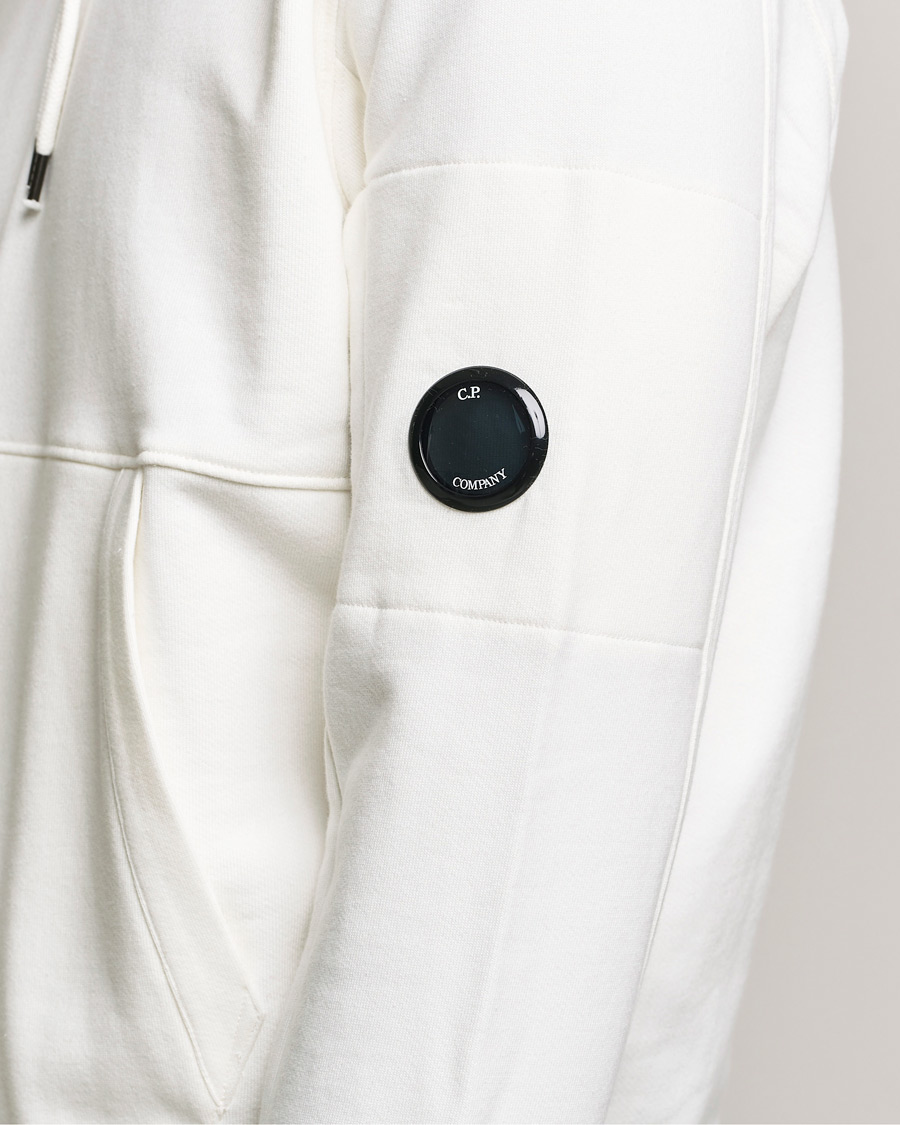 Mies | Puserot | C.P. Company | Diagonal Raised Fleece Hooded Lens Sweatshirt White
