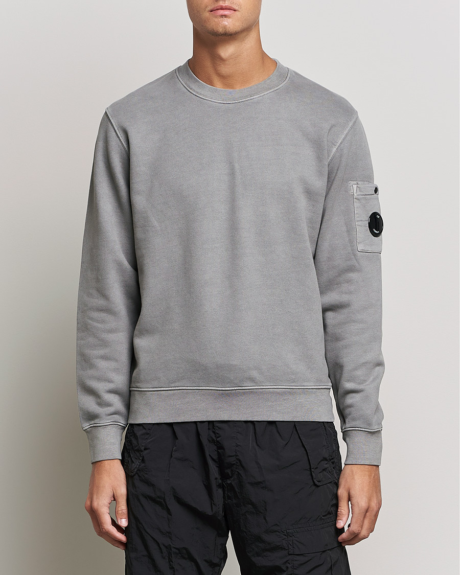 Mies | Puserot | C.P. Company | Brushed Emerized Diagonal Fleece Sweat Grey